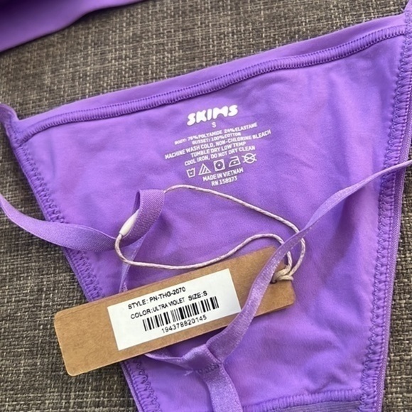 Skims Micro Thong & Crossover Triangle Bralette Set - Picture 6 of 6